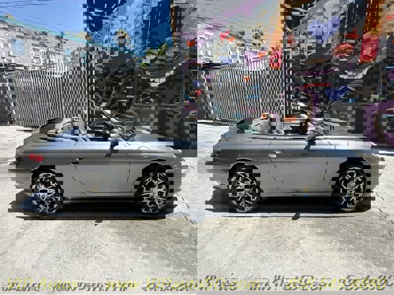 Used 2001 Porsche 911 Carrera 4 image 33