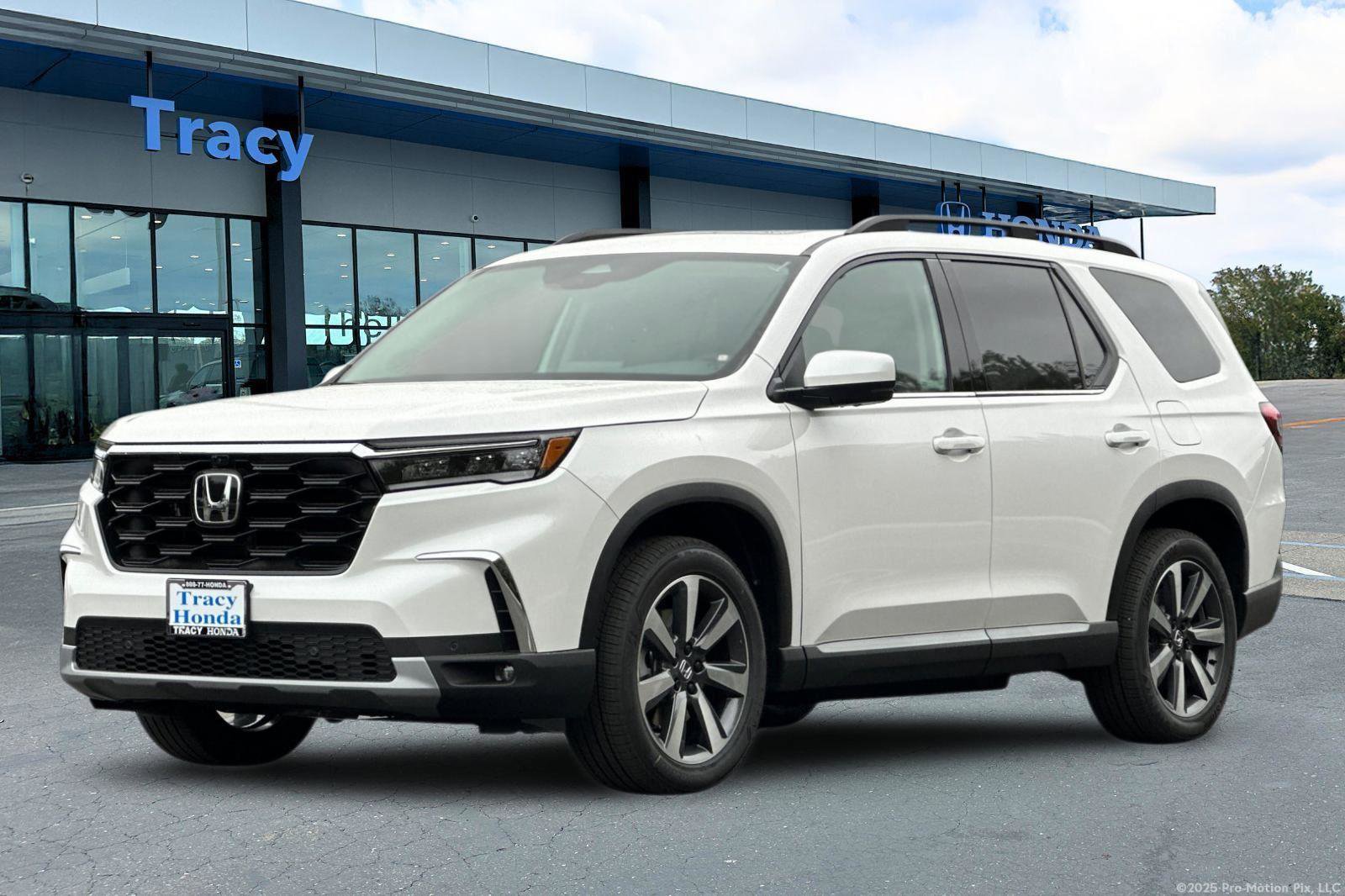 New 2025 Honda Pilot Elite image 8