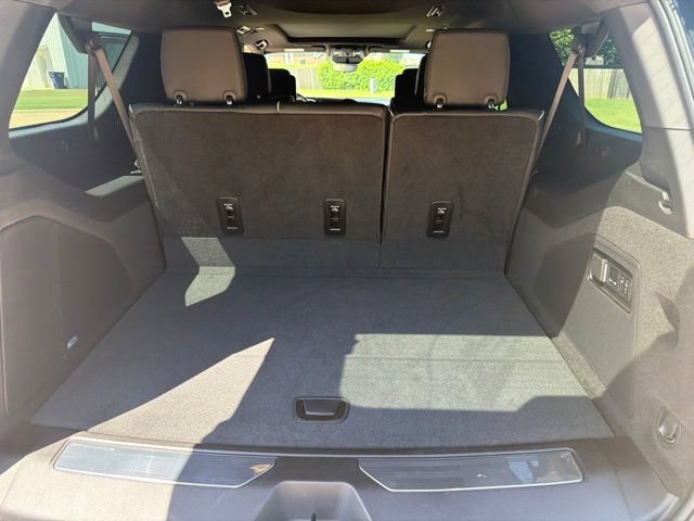 Used 2024 Cadillac Escalade ESV Premium Luxury w/ Performance Package AWD/4WD image 10