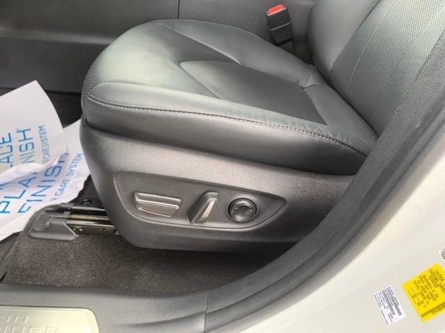 Used 2024 Toyota Grand Highlander Limited image 14