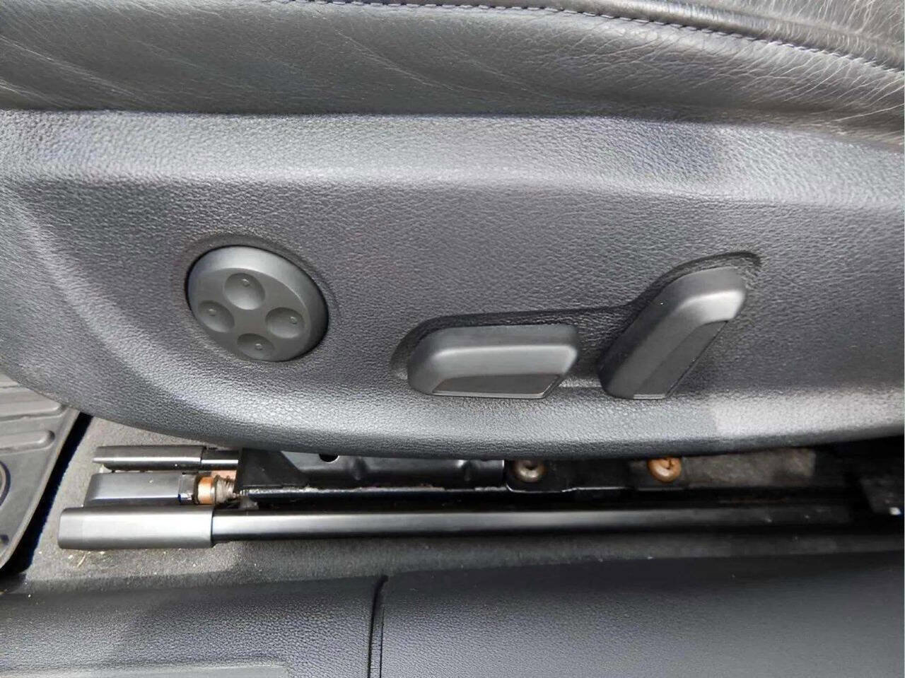 Used 2012 Audi A4 2.0T Premium Plus image 24