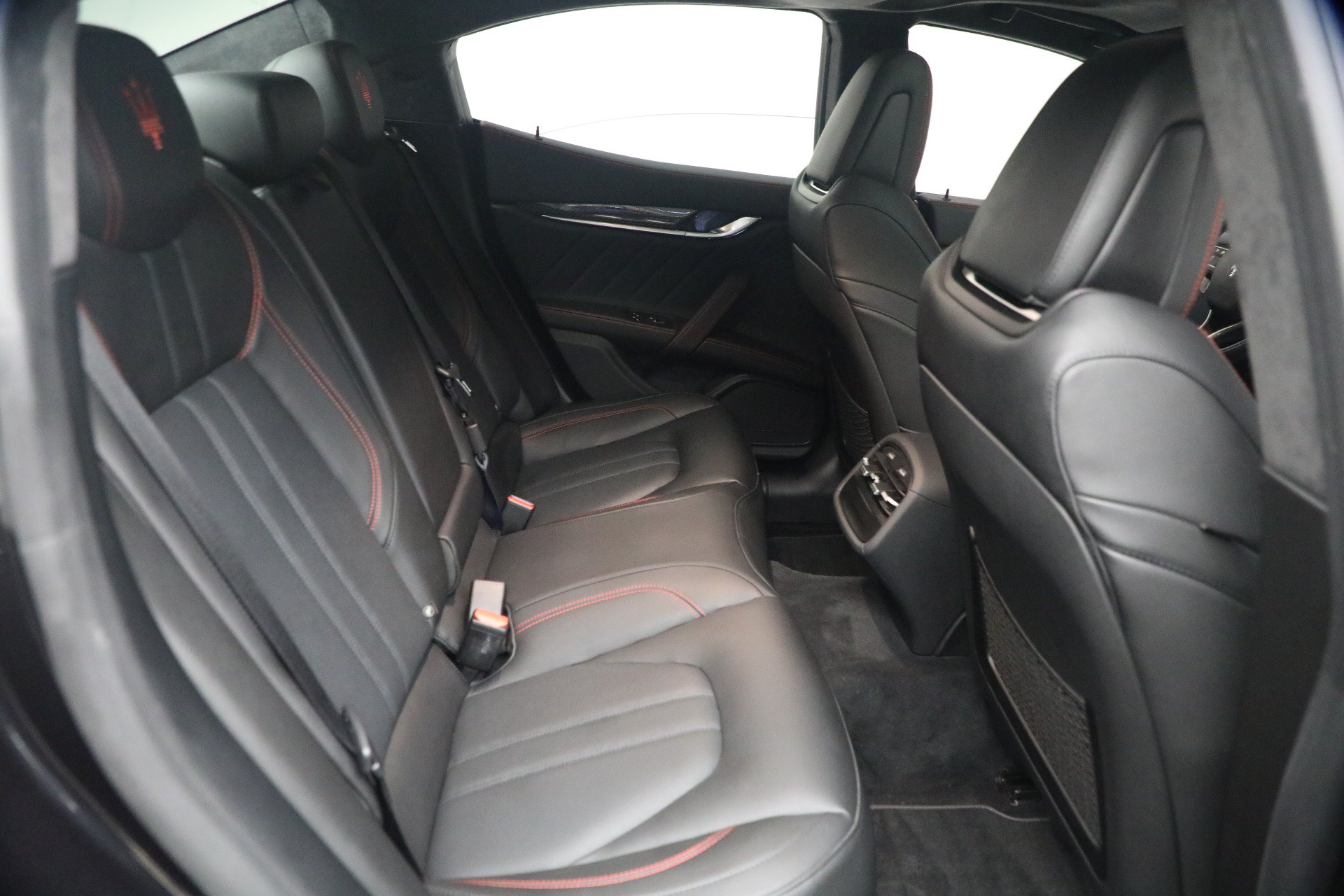 Certified 2023 Maserati Ghibli Modena Q4 AWD/4WD image 19
