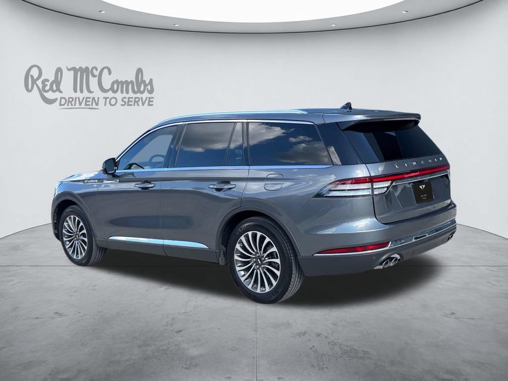 Used 2024 Lincoln Aviator Reserve w/ Elements Package Plus RWD image 3