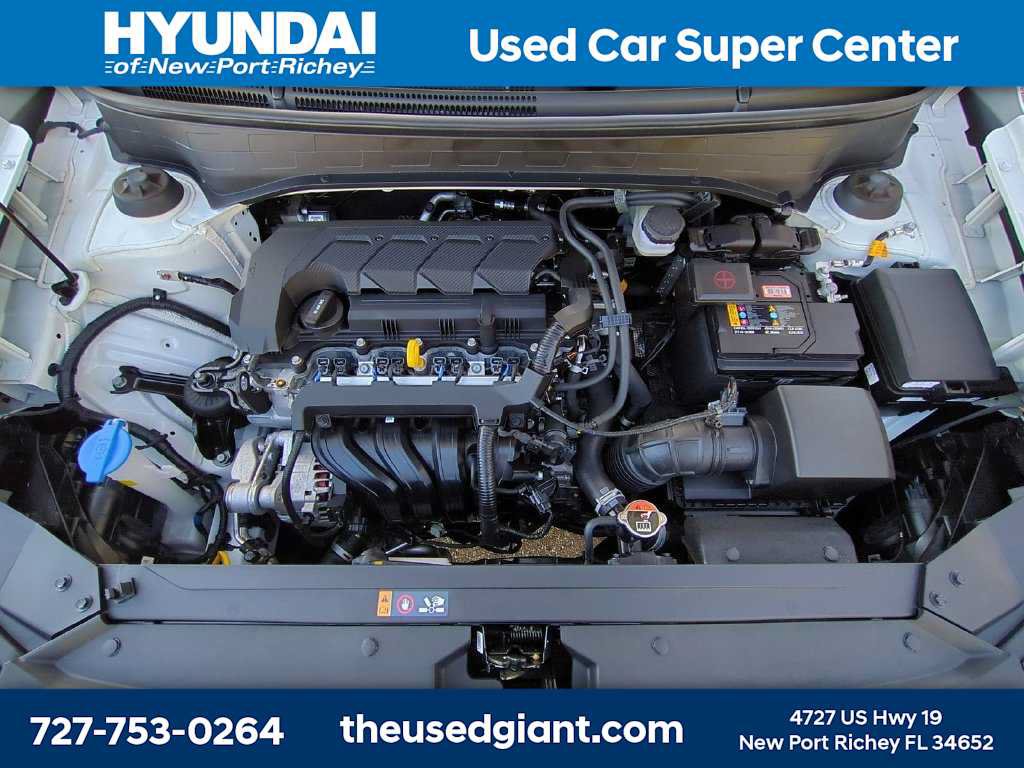 Used 2026 Hyundai Venue SE FWD image 13