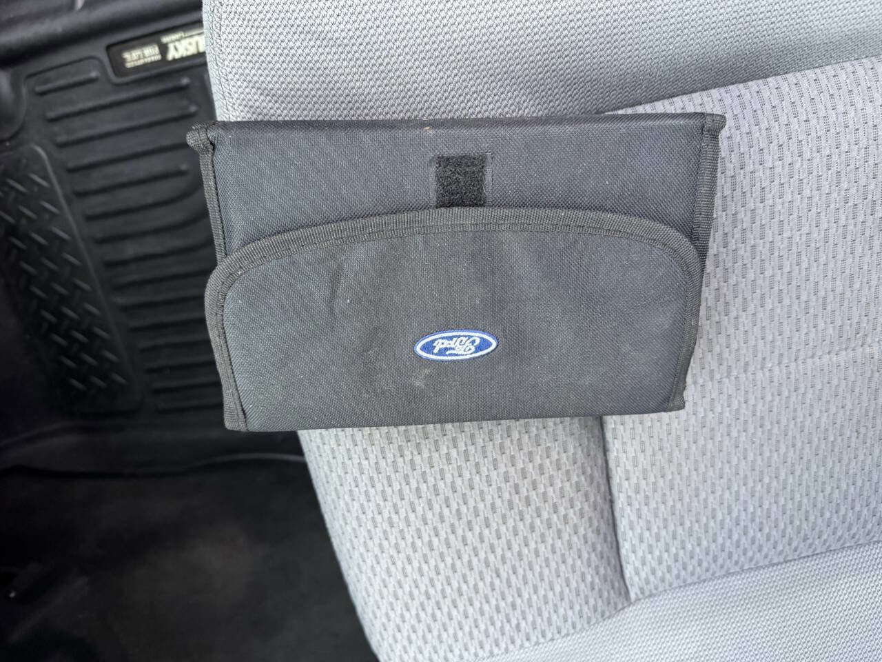 Used 2013 Ford F150 XLT w/ Luxury Equipment Group image 18