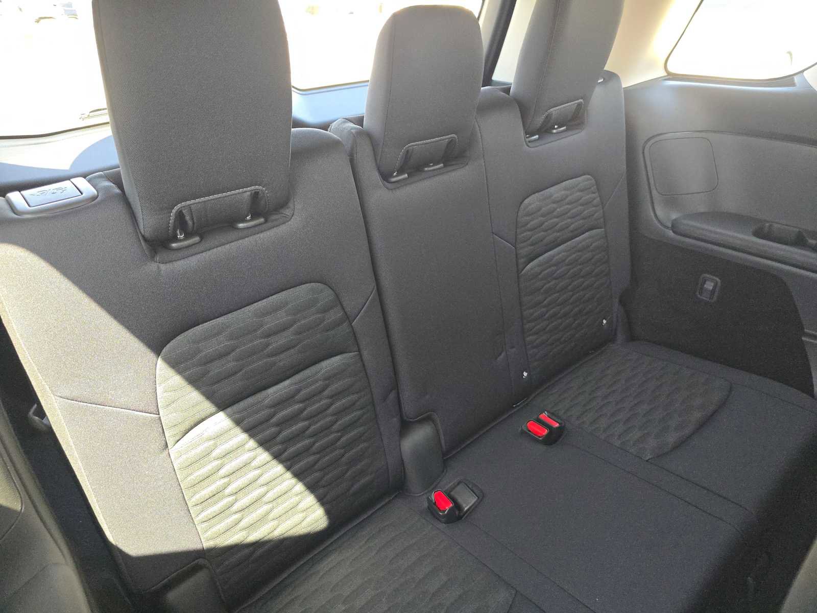 Used 2025 Nissan Pathfinder SV w/ Cargo Package FWD image 13