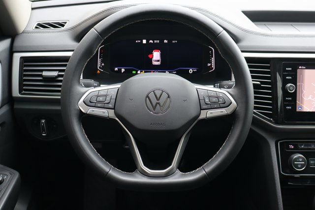 Used 2023 Volkswagen Atlas SEL image 16