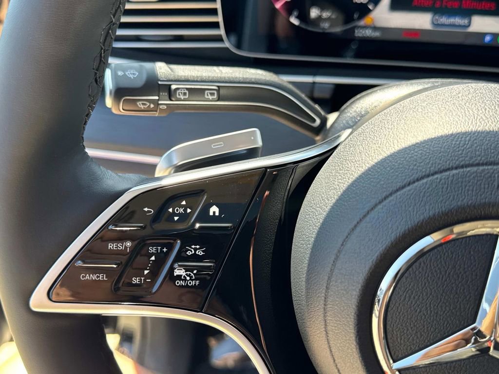 New 2026 Mercedes-Benz GLS 450 4MATIC image 29