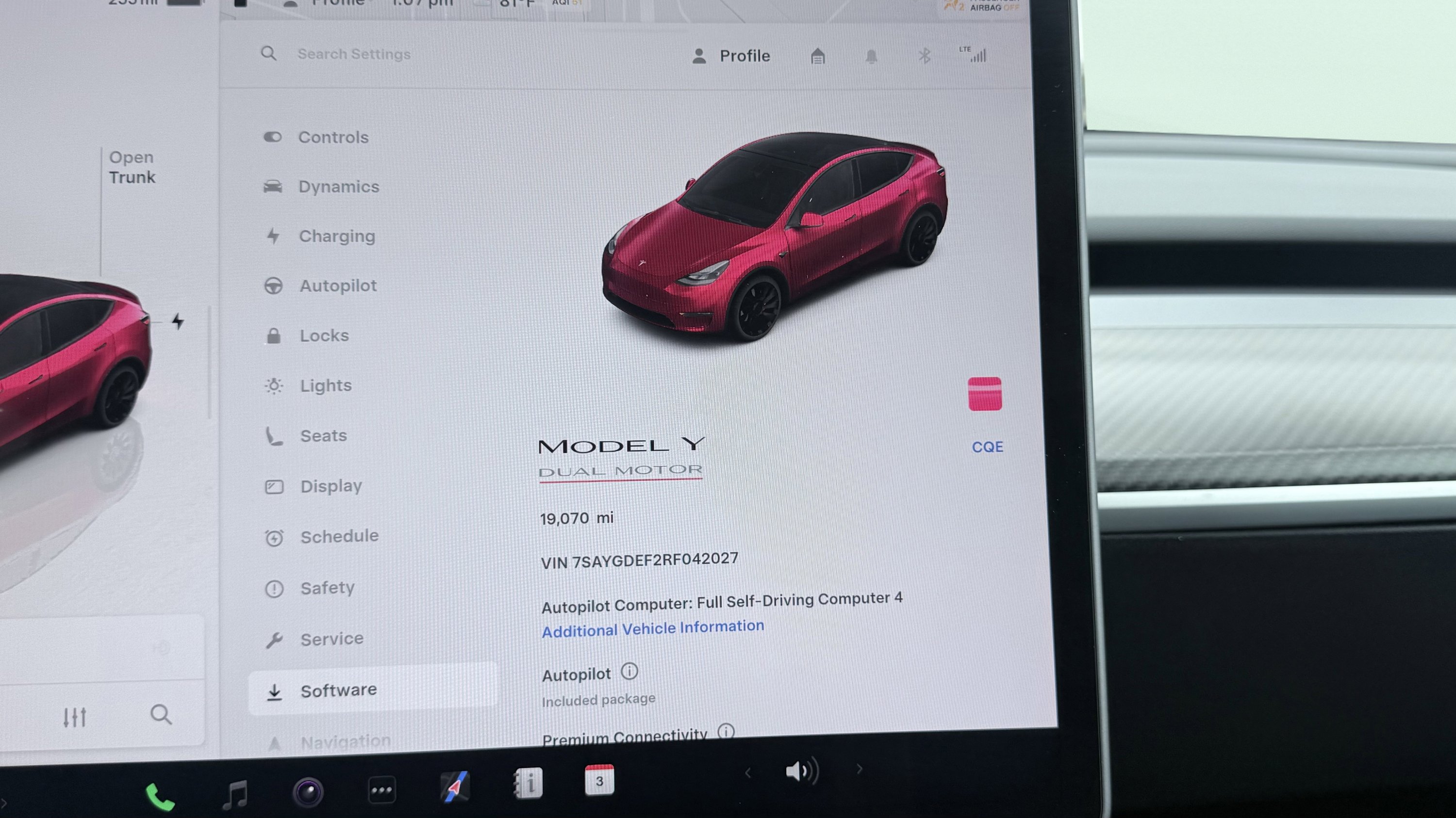 Used 2024 Tesla Model Y Performance image 72