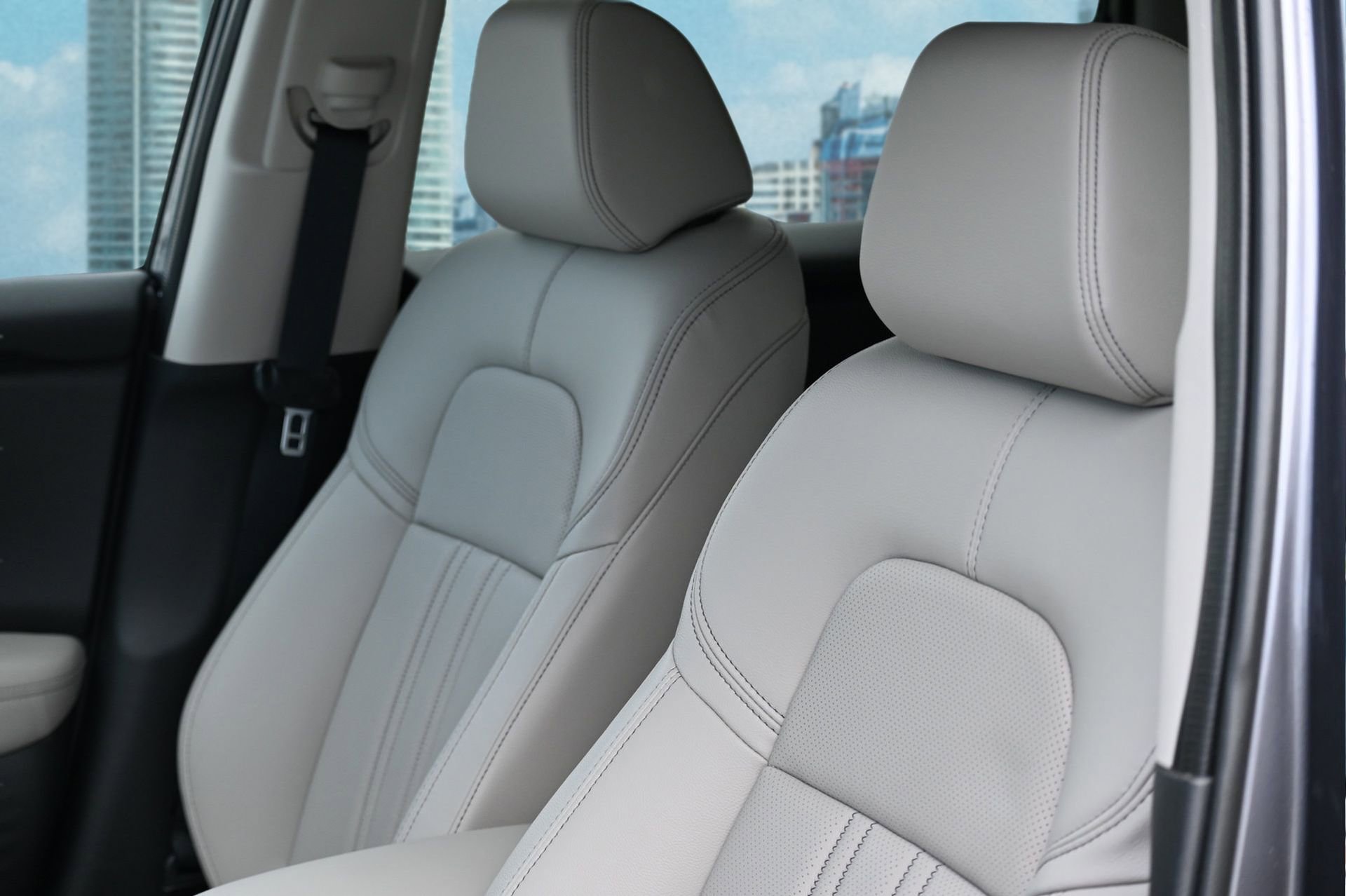 New 2026 Honda HR-V EX-L image 11