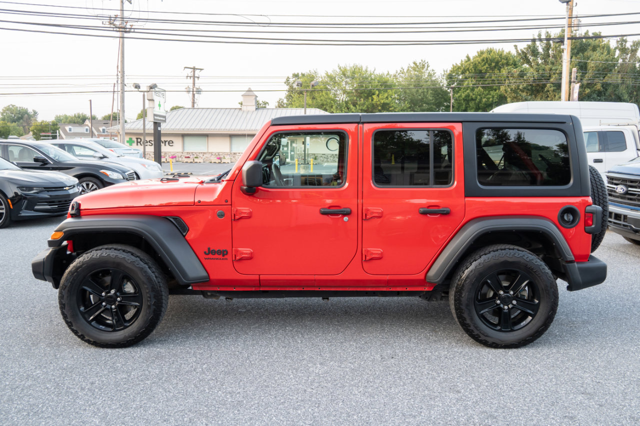 Used 2023 Jeep Wrangler Unlimited Sport image 7