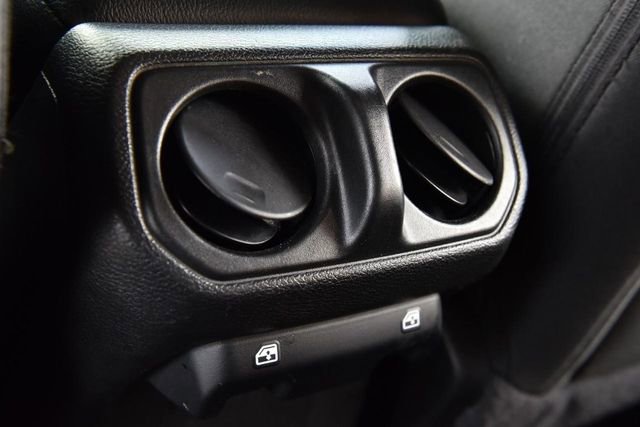 Used 2022 Jeep Wrangler Unlimited Sport image 22