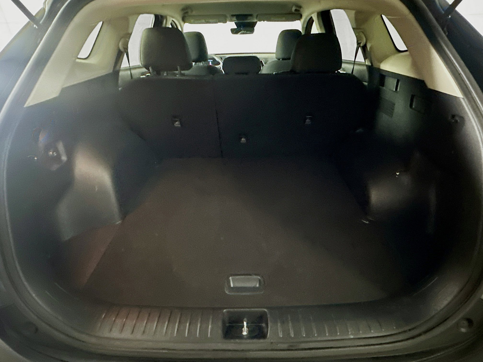 Used 2025 Kia Sportage LX image 27