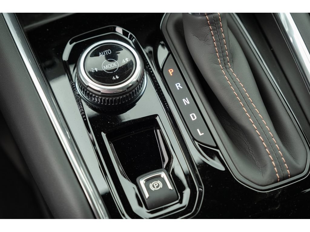 New 2026 GMC Canyon AT4 AWD/4WD image 25
