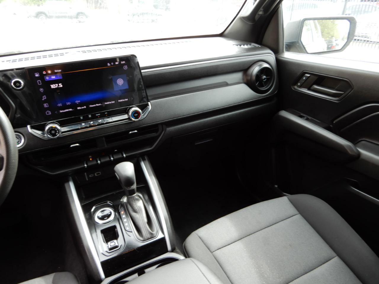 Used 2023 Chevrolet Colorado W/T w/ WT Convenience Package II AWD/4WD image 21