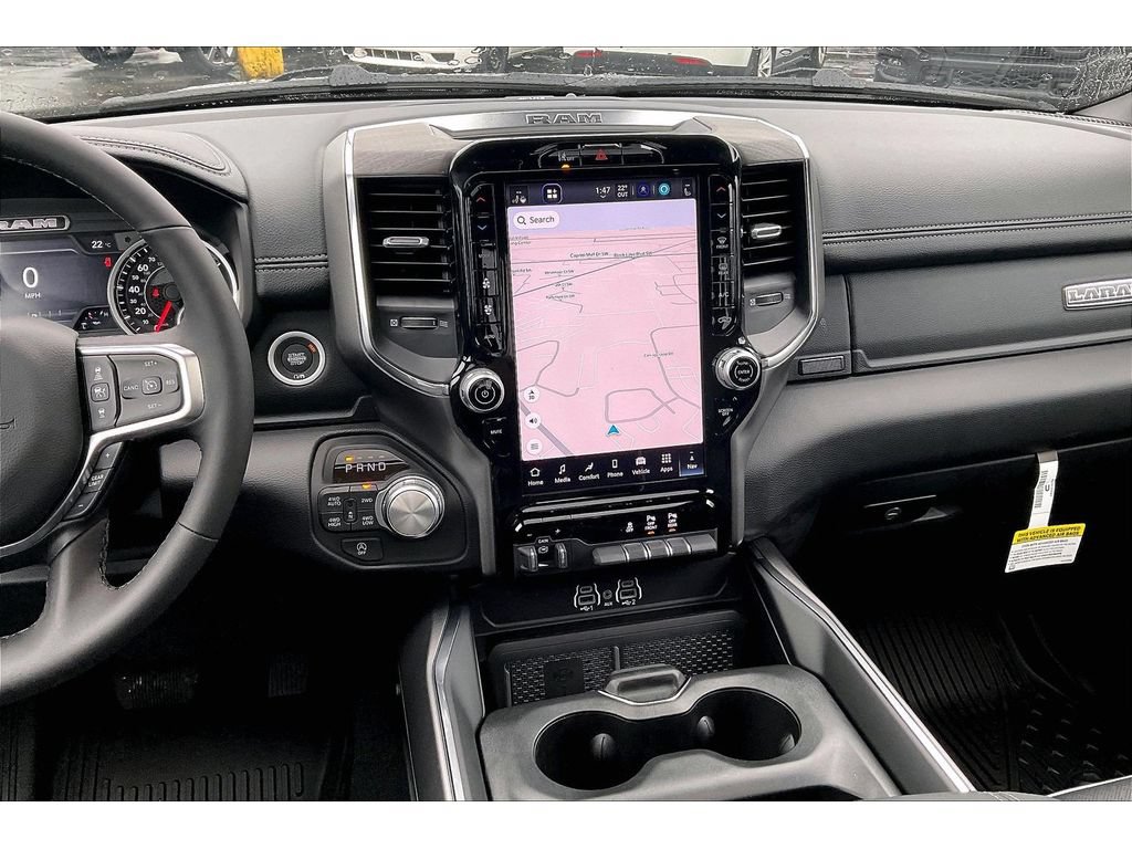 New 2027 RAM 1500 Laramie w/ Laramie Preferred Package AWD/4WD image 7