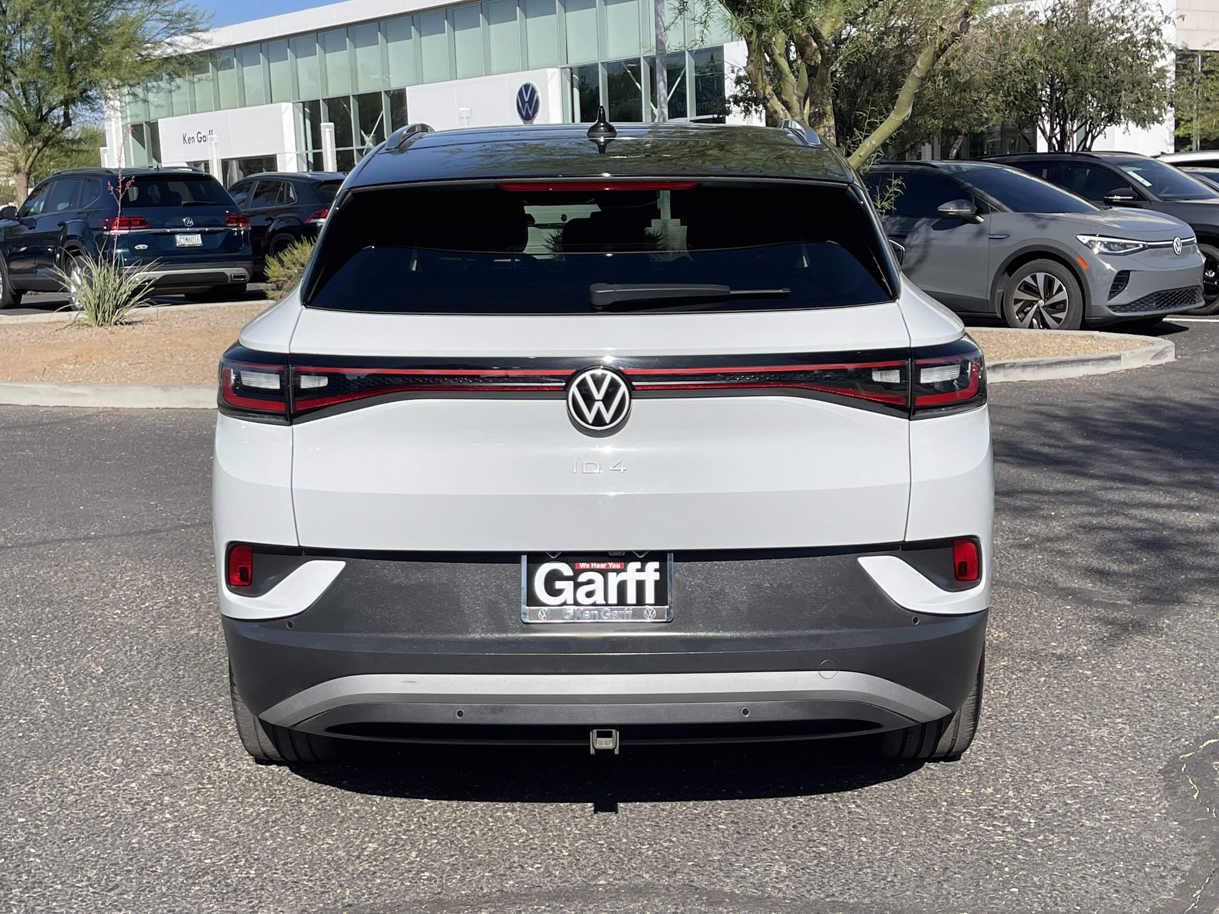 Used 2021 Volkswagen ID.4 Pro S w/ Gradient Package AWD/4WD image 4