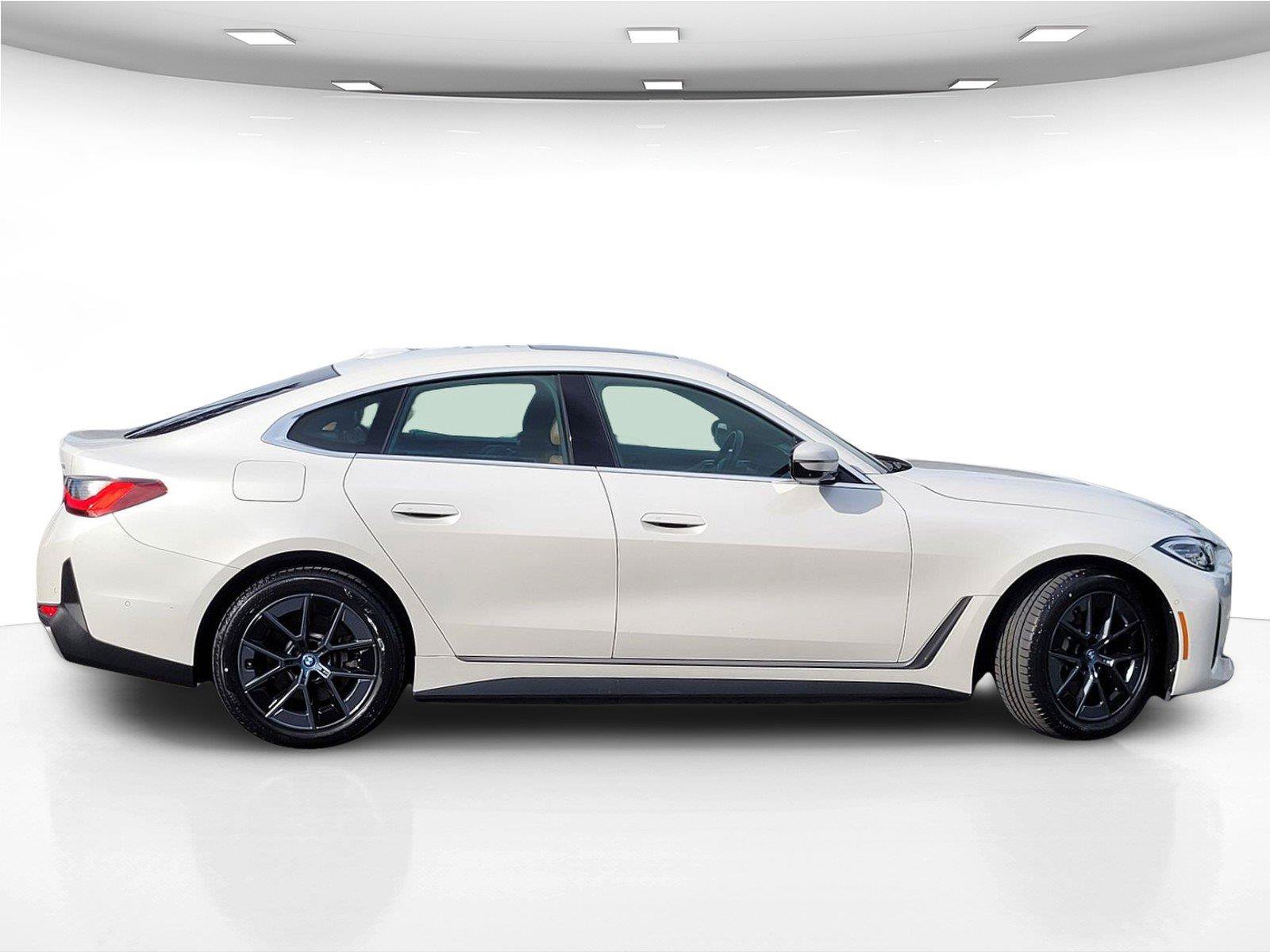 Used 2024 BMW i4 eDrive35 w/ Premium Package RWD image 5