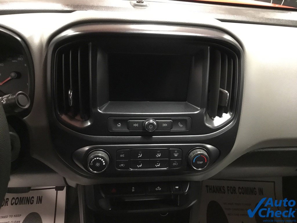 Used 2020 Chevrolet Colorado W/T AWD/4WD image 40