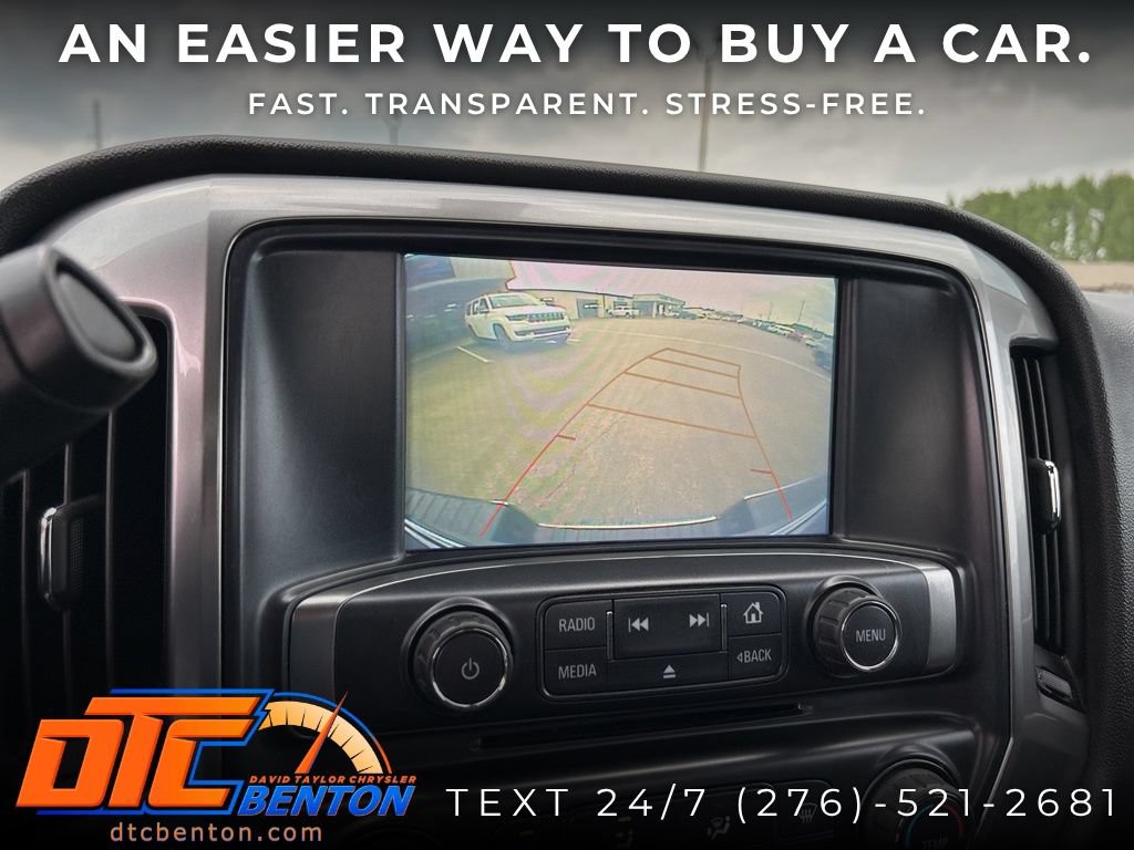 Used 2018 Chevrolet Silverado 1500 LT w/ LT Convenience Package AWD/4WD image 19