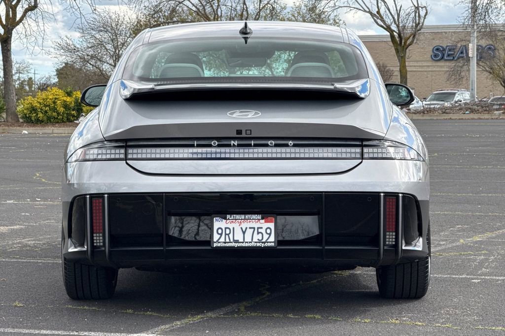 Used 2023 Hyundai Ioniq 6 SEL AWD/4WD image 5
