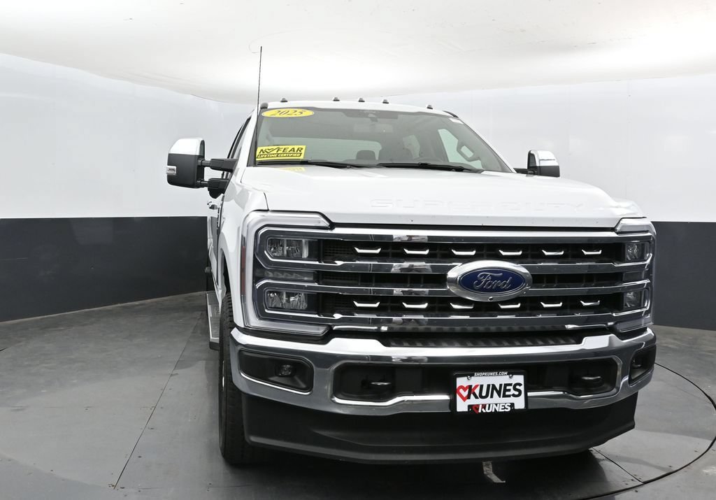 Used 2025 Ford F250 Lariat w/ Chrome Package AWD/4WD image 7