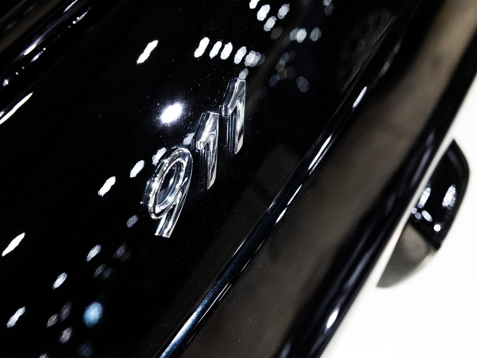 Used 2012 Porsche 911 Carrera Black Edition RWD image 17