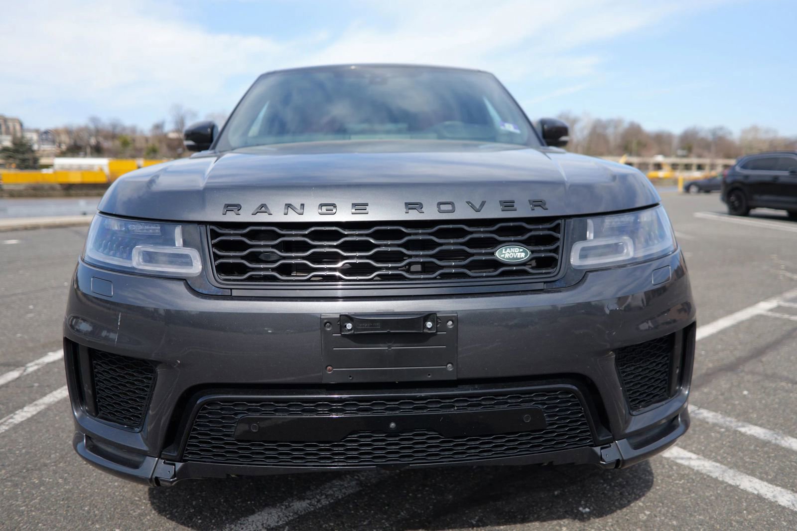 Used 2019 Land Rover Range Rover Sport HST AWD/4WD image 2