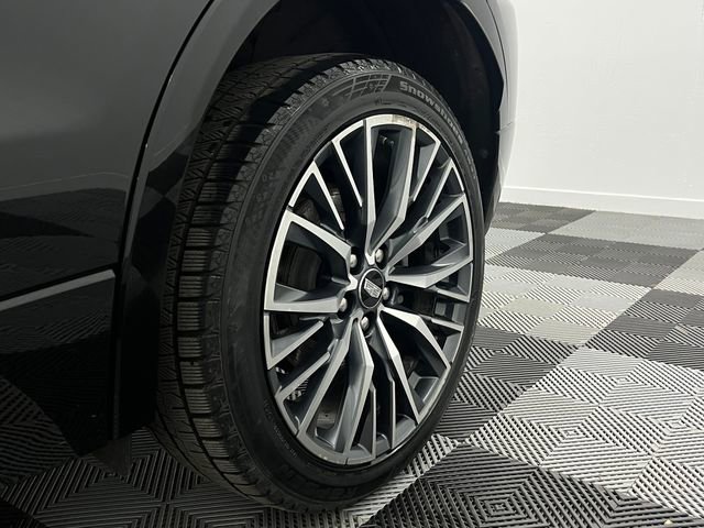 Used 2024 Cadillac XT4 Sport image 13