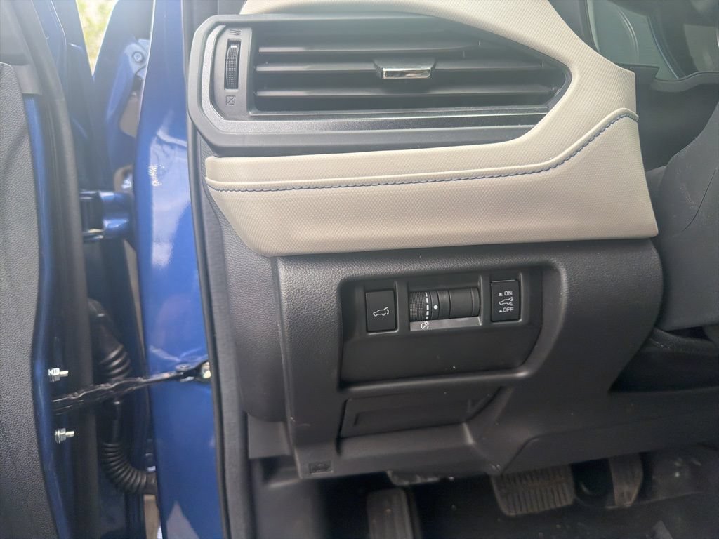Used 2026 Subaru Forester Premium AWD/4WD image 16