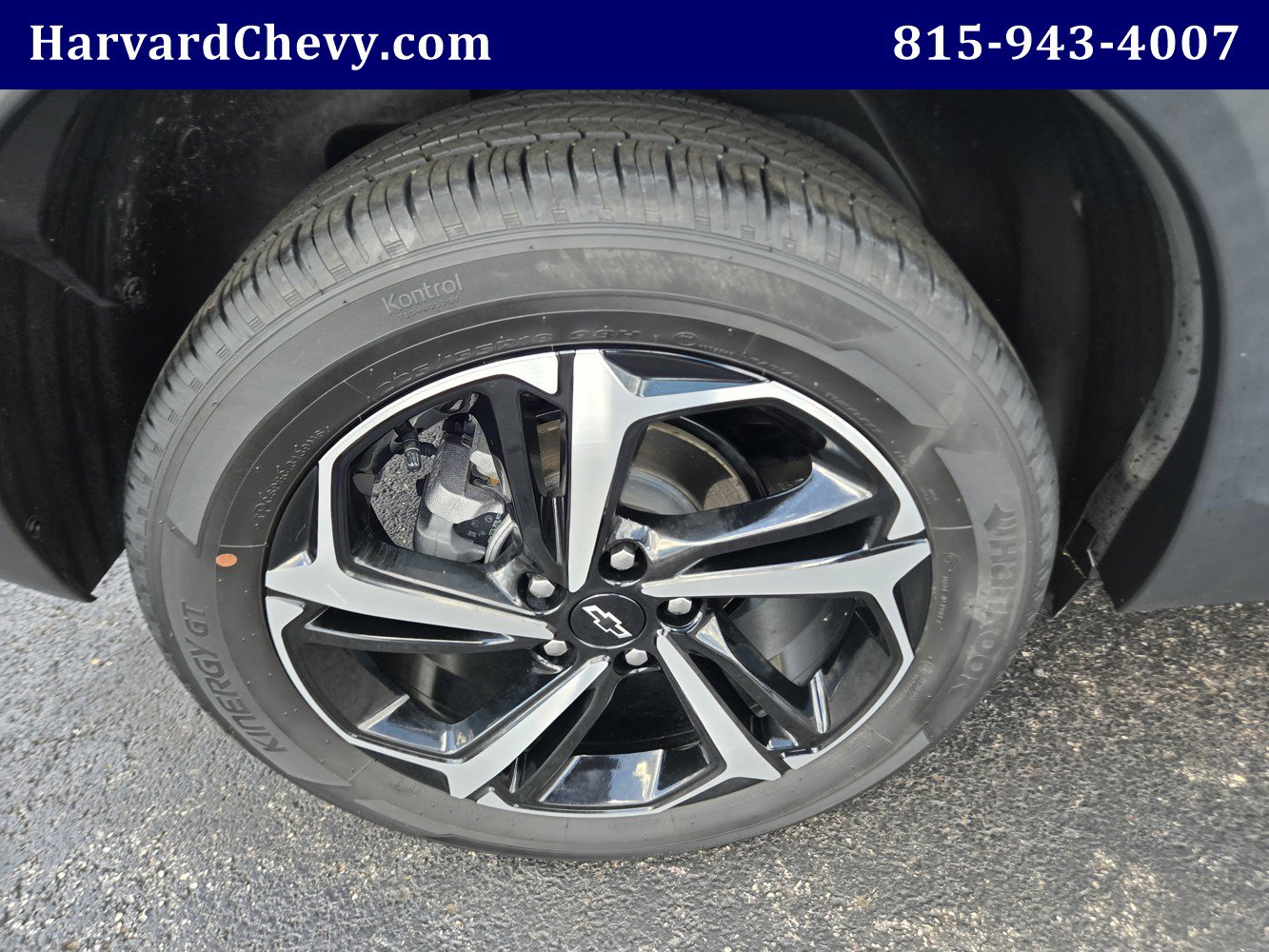 Used 2023 Chevrolet TrailBlazer RS w/ Sun and Liftgate Package image 43