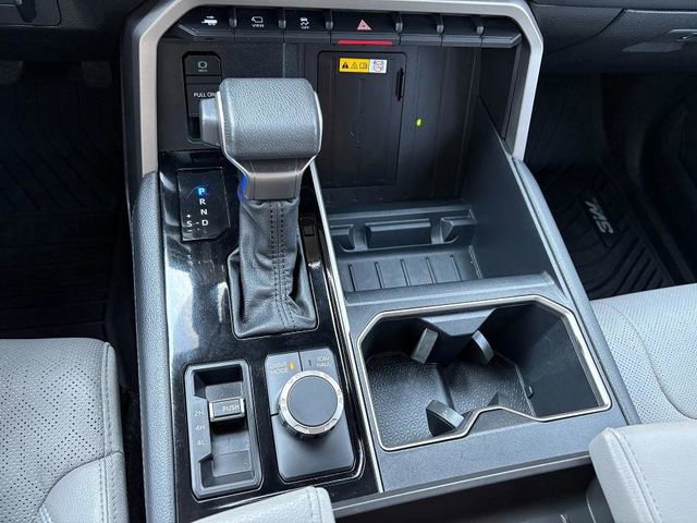 Used 2024 Toyota Tundra Limited image 18