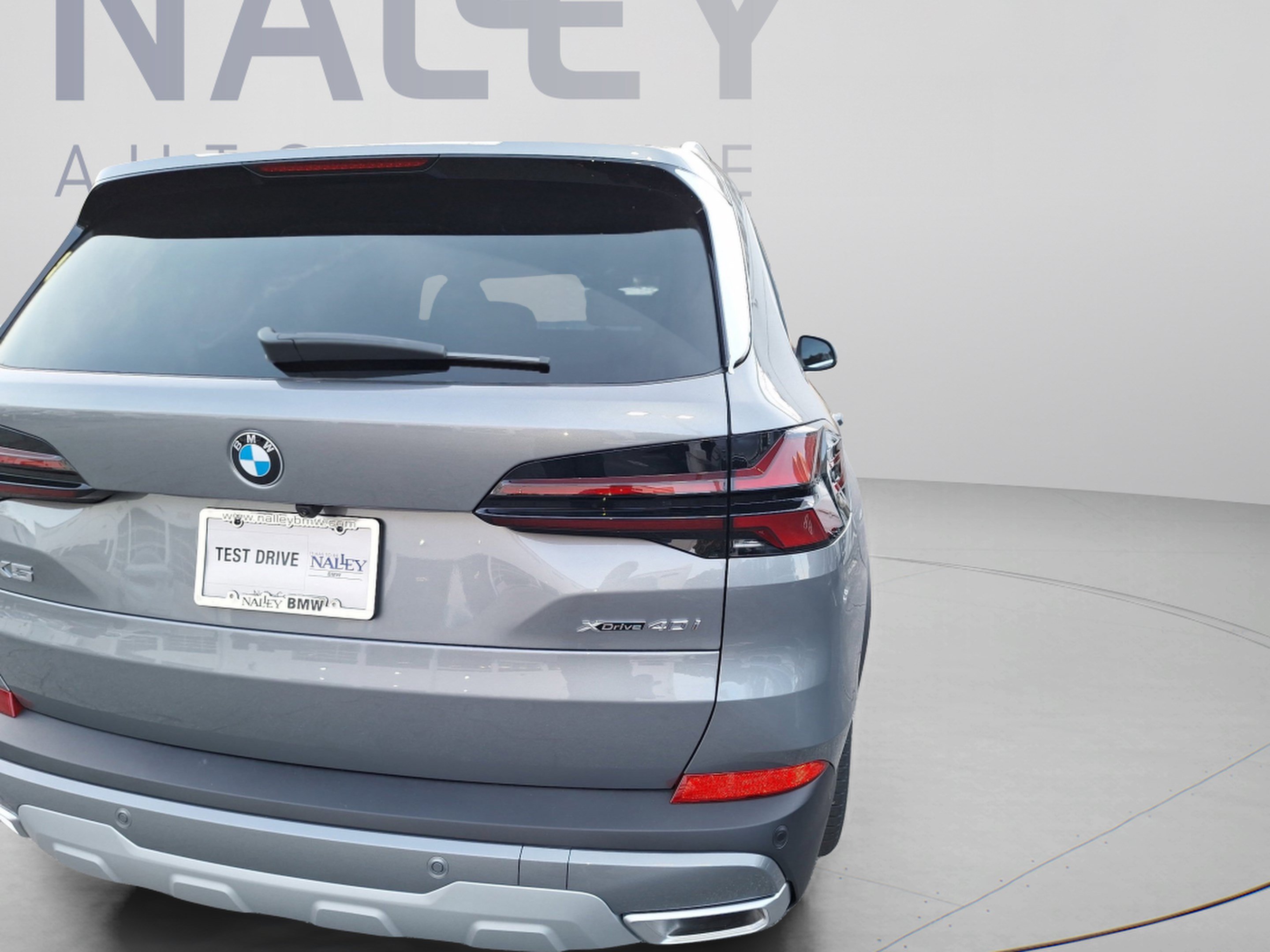 Used 2026 BMW X5 xDrive40i w/ Premium Package AWD/4WD image 6