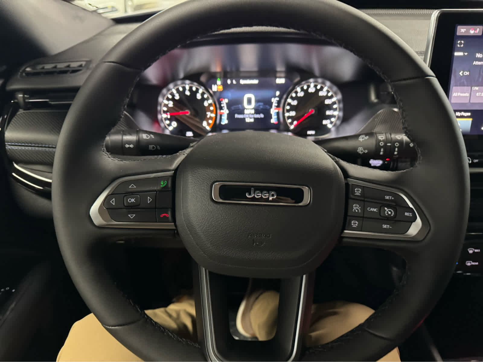 New 2026 Jeep Compass Limited image 18