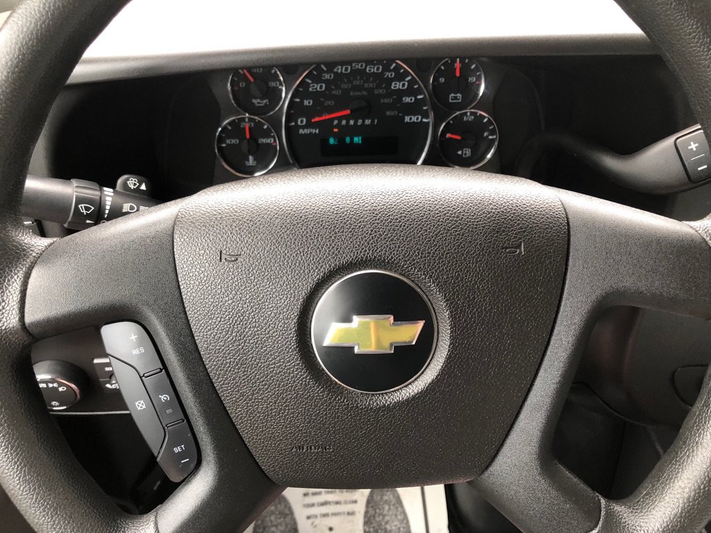 Used 2019 Chevrolet Express 3500 w/ Driver Convenience Package RWD image 32