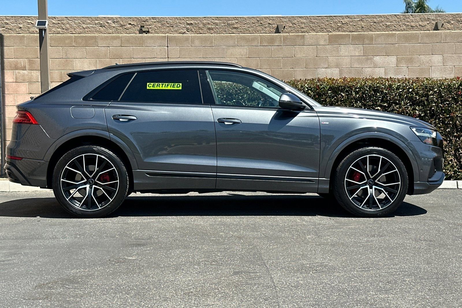 Used 2020 Audi Q8 Premium Plus AWD/4WD image 3