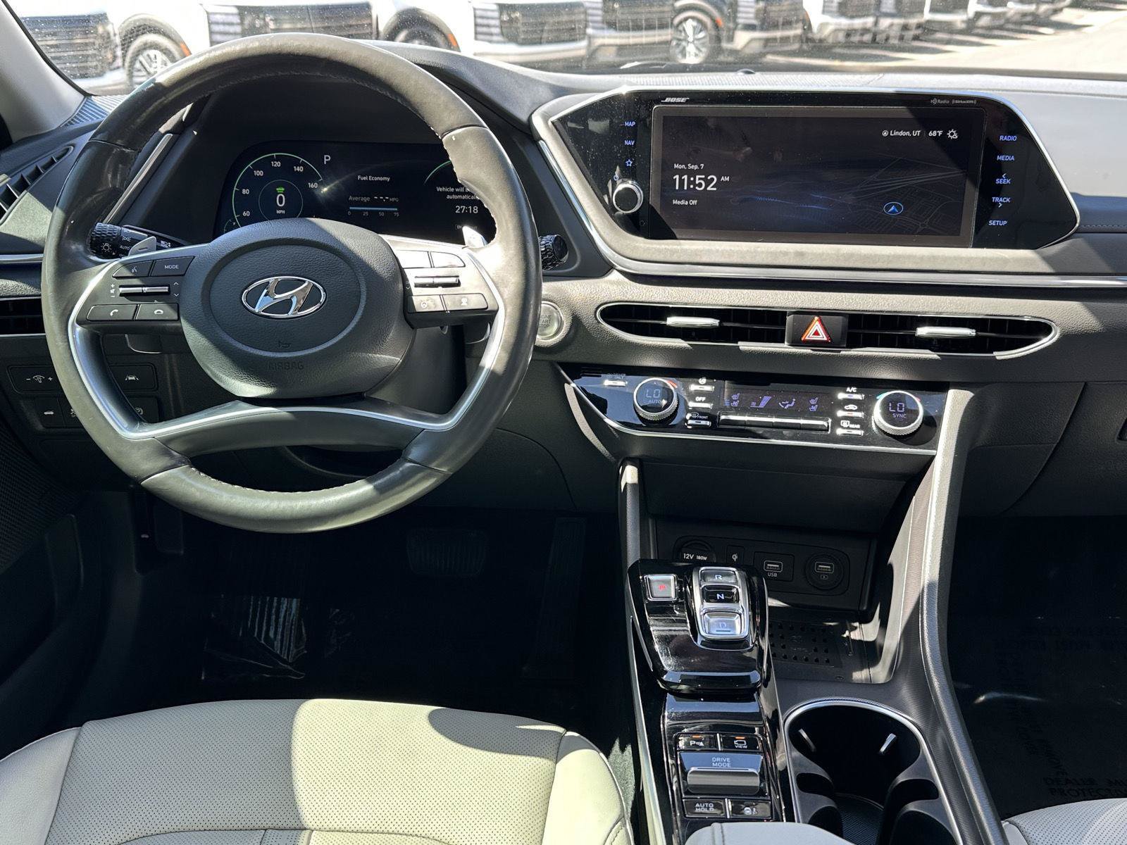 Certified 2023 Hyundai Sonata Limited FWD image 23