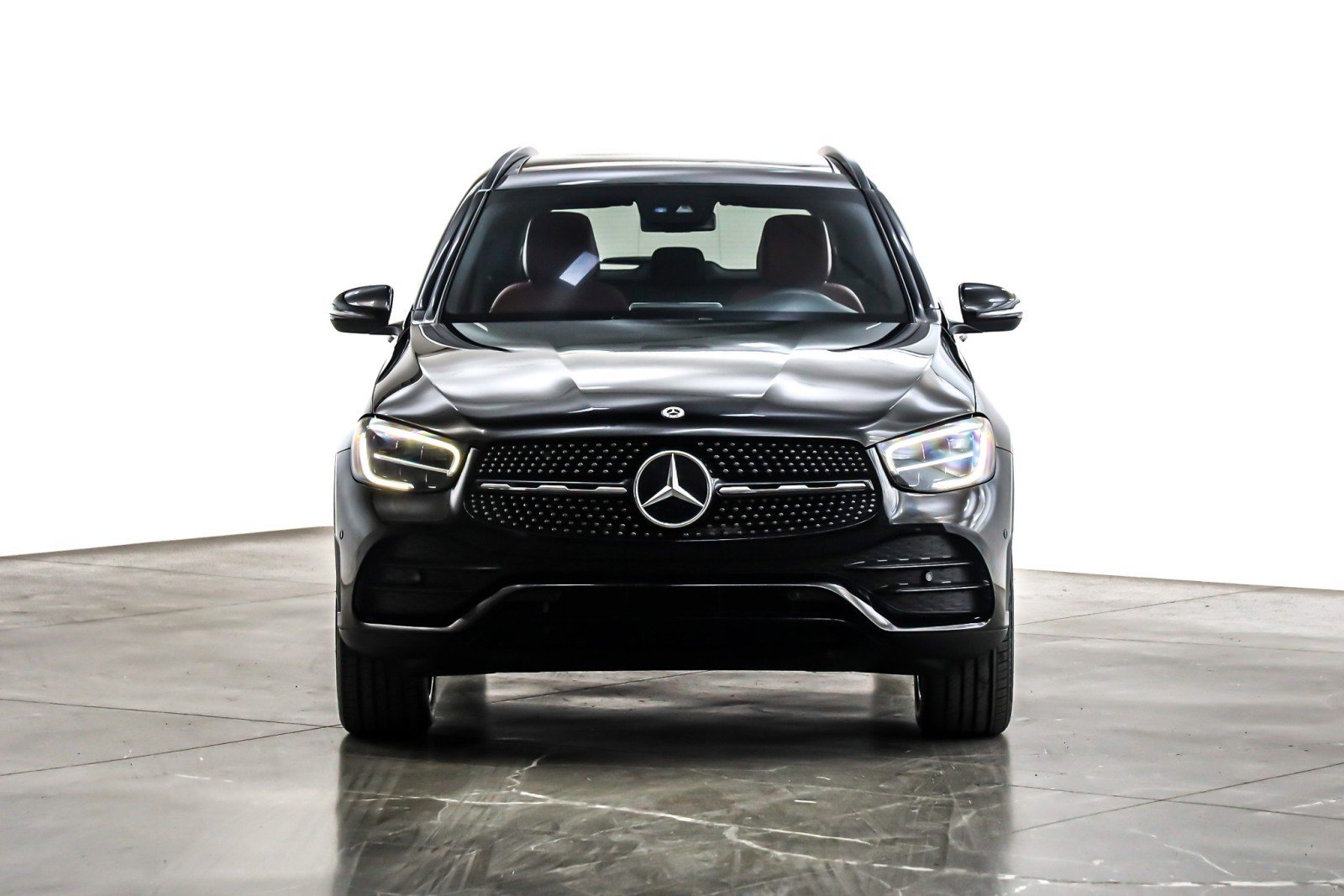 Used 2022 Mercedes-Benz GLC 300 image 3