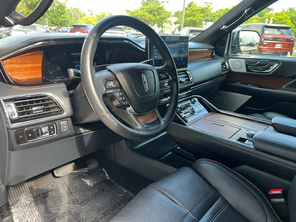 Certified 2023 Lincoln Navigator L Black Label AWD/4WD image 26