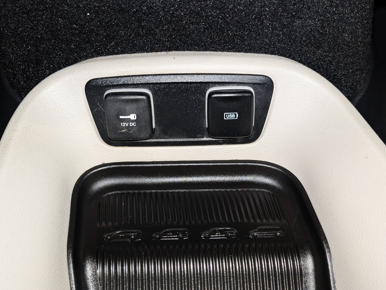 Used 2017 Chrysler Pacifica Limited image 55