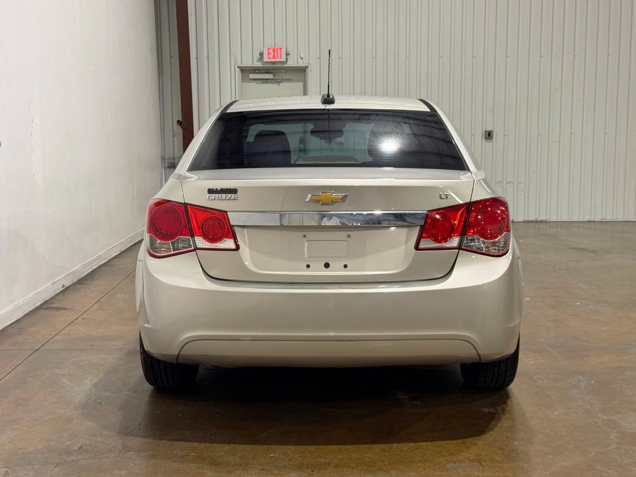 Used 2016 Chevrolet Cruze LT FWD image 6