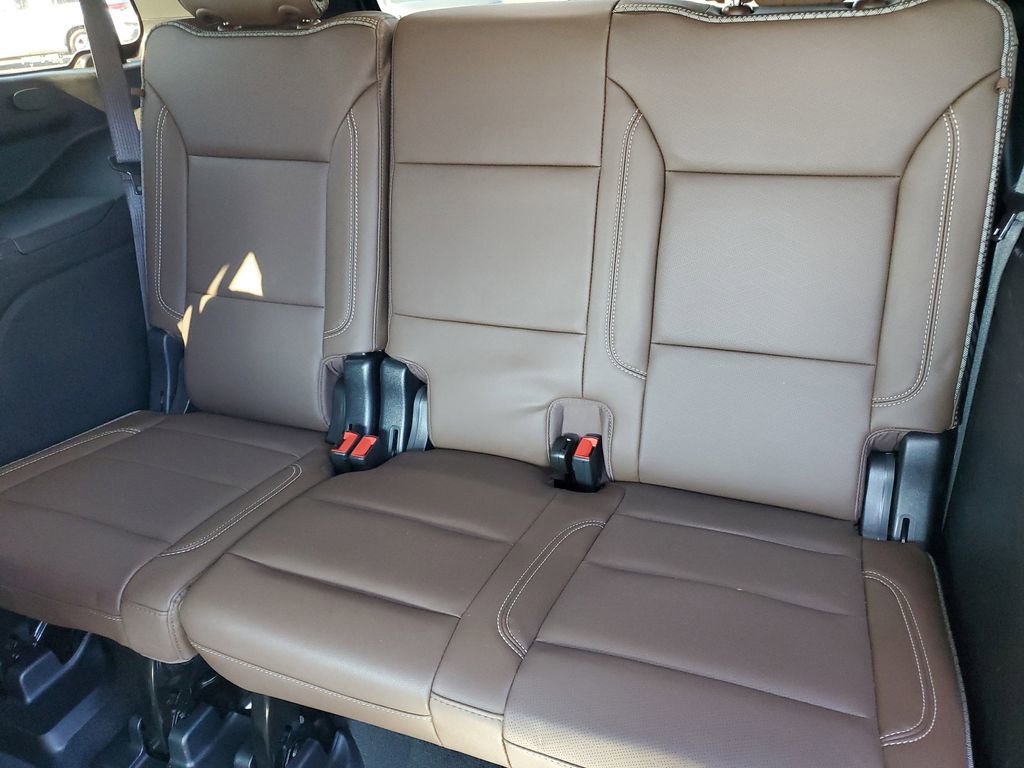 Used 2023 Chevrolet Tahoe High Country w/ LPO, Illumination Package image 24