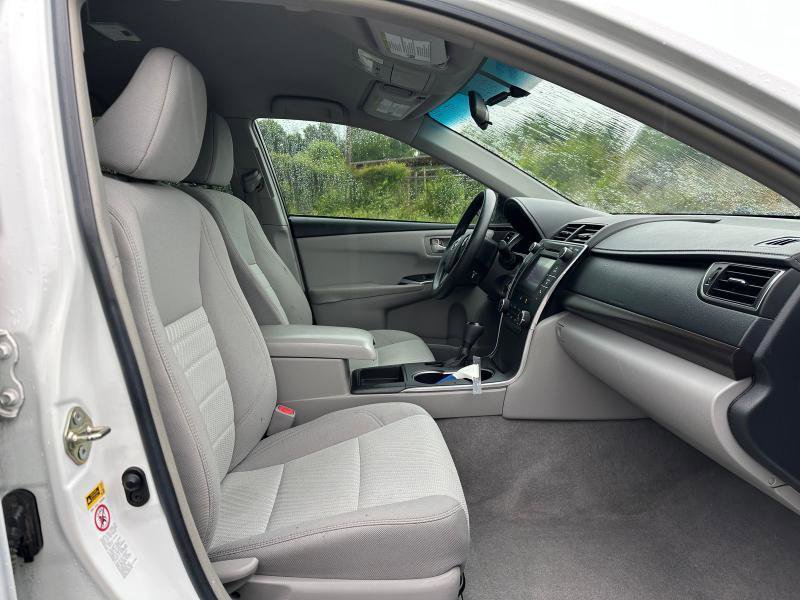 Used 2015 Toyota Camry LE FWD image 7