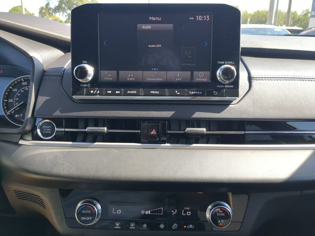 Used 2024 Mitsubishi Outlander ES FWD image 19