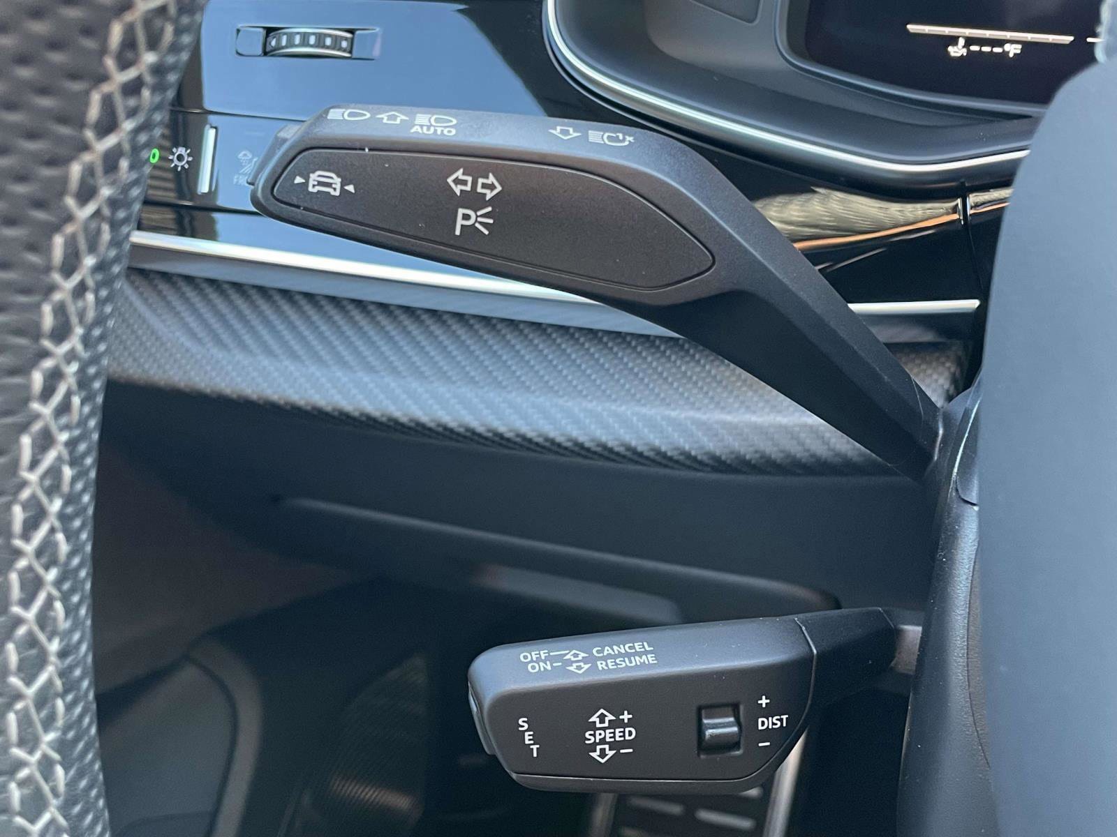Certified 2024 Audi RS Q8 AWD/4WD image 21