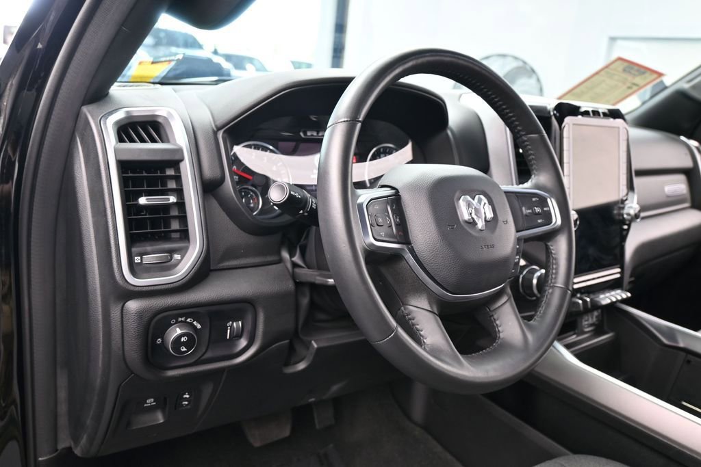 Used 2024 RAM 1500 Big Horn RWD image 15