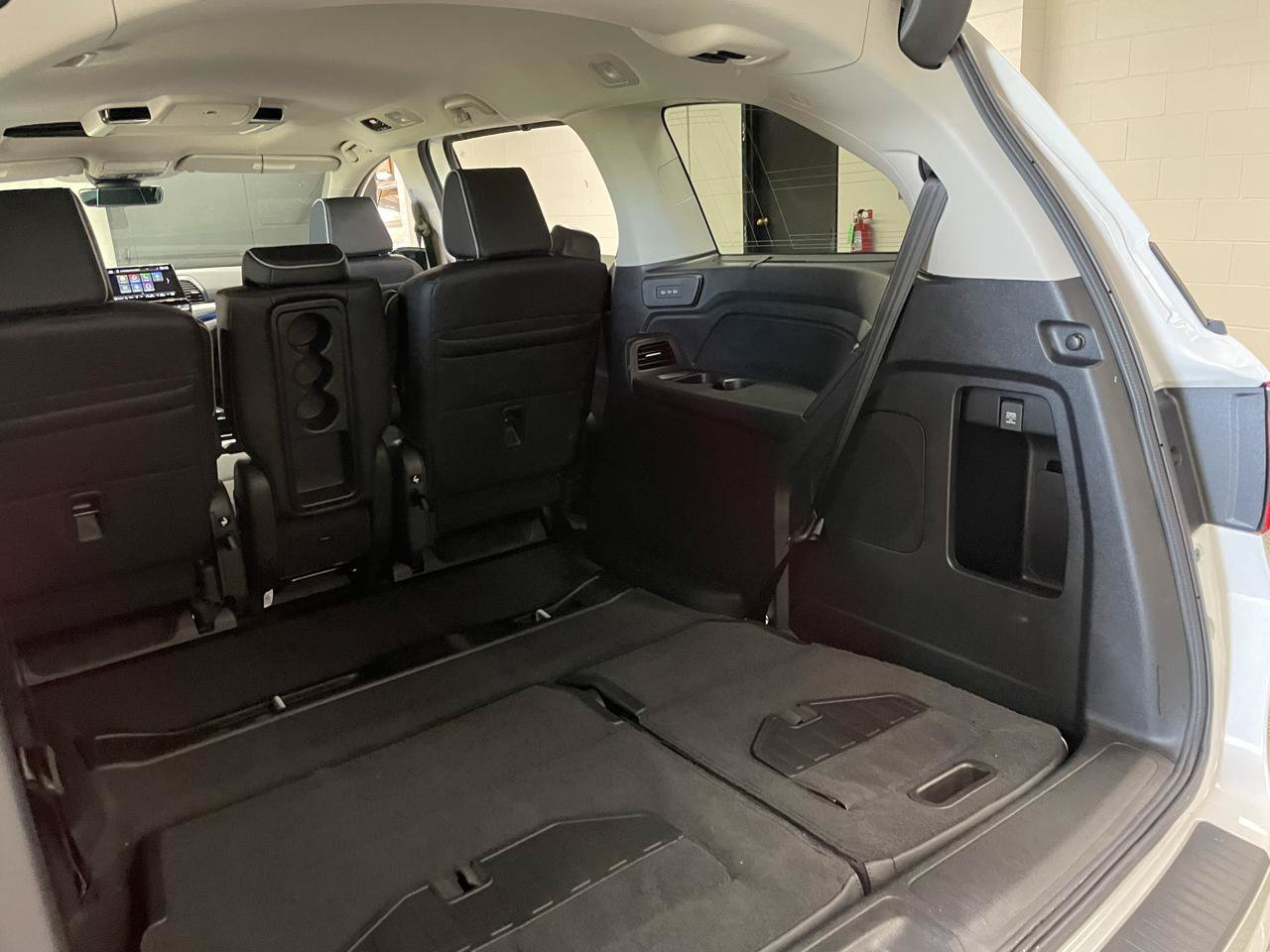 Used 2026 Honda Odyssey Elite image 24