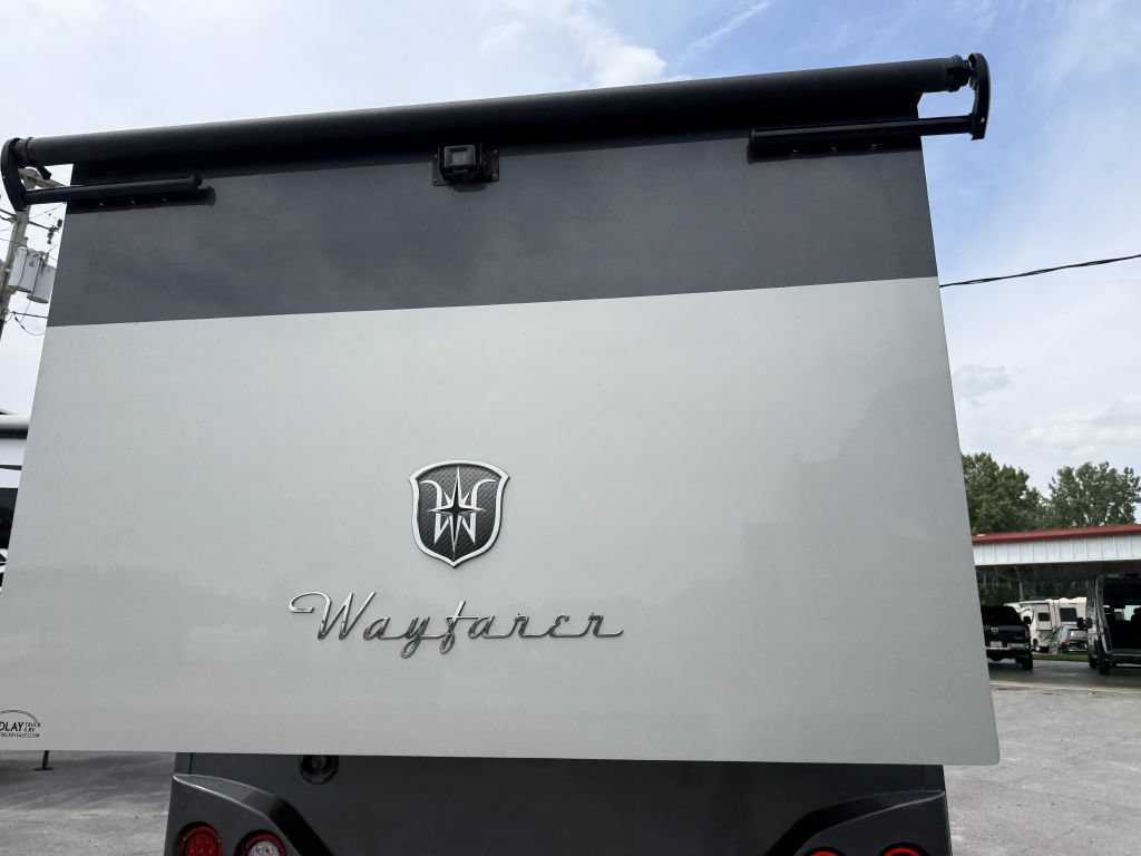 Used 2018 Mercedes-Benz Sprinter 3500 image 34