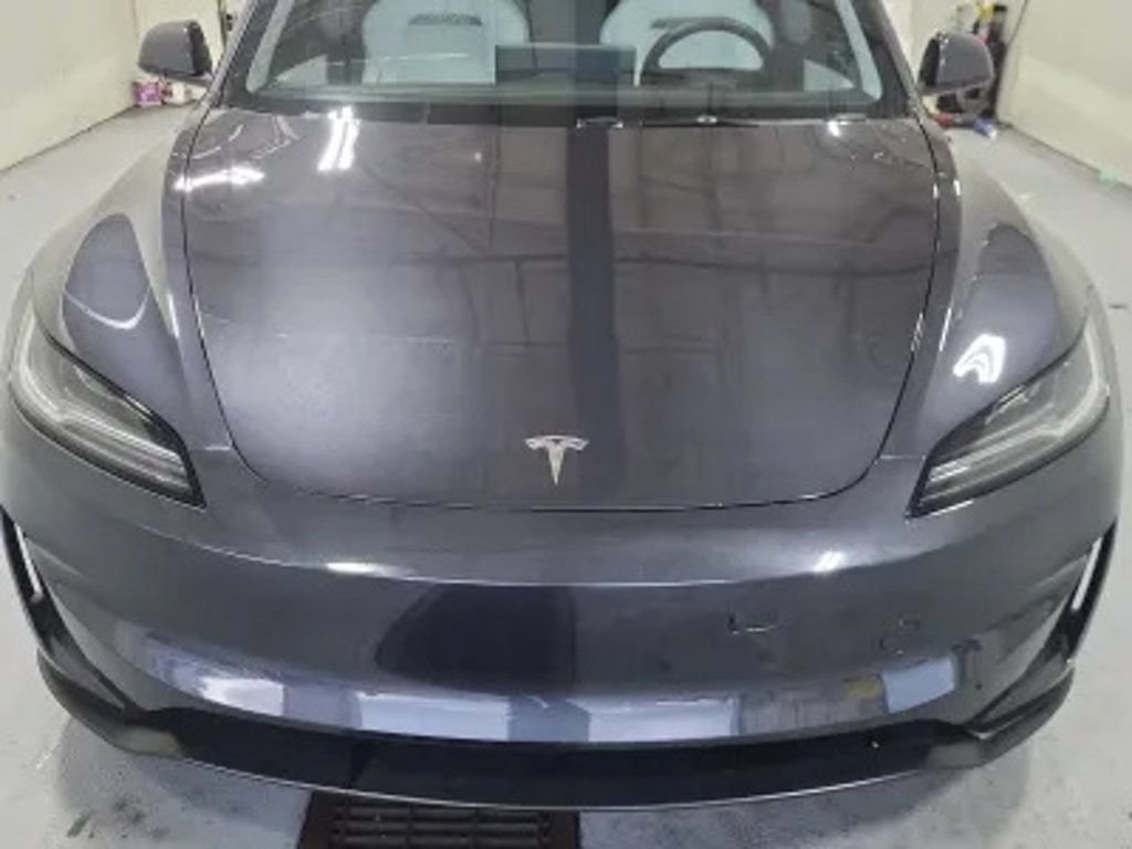 Used 2024 Tesla Model 3 Performance AWD/4WD image 4