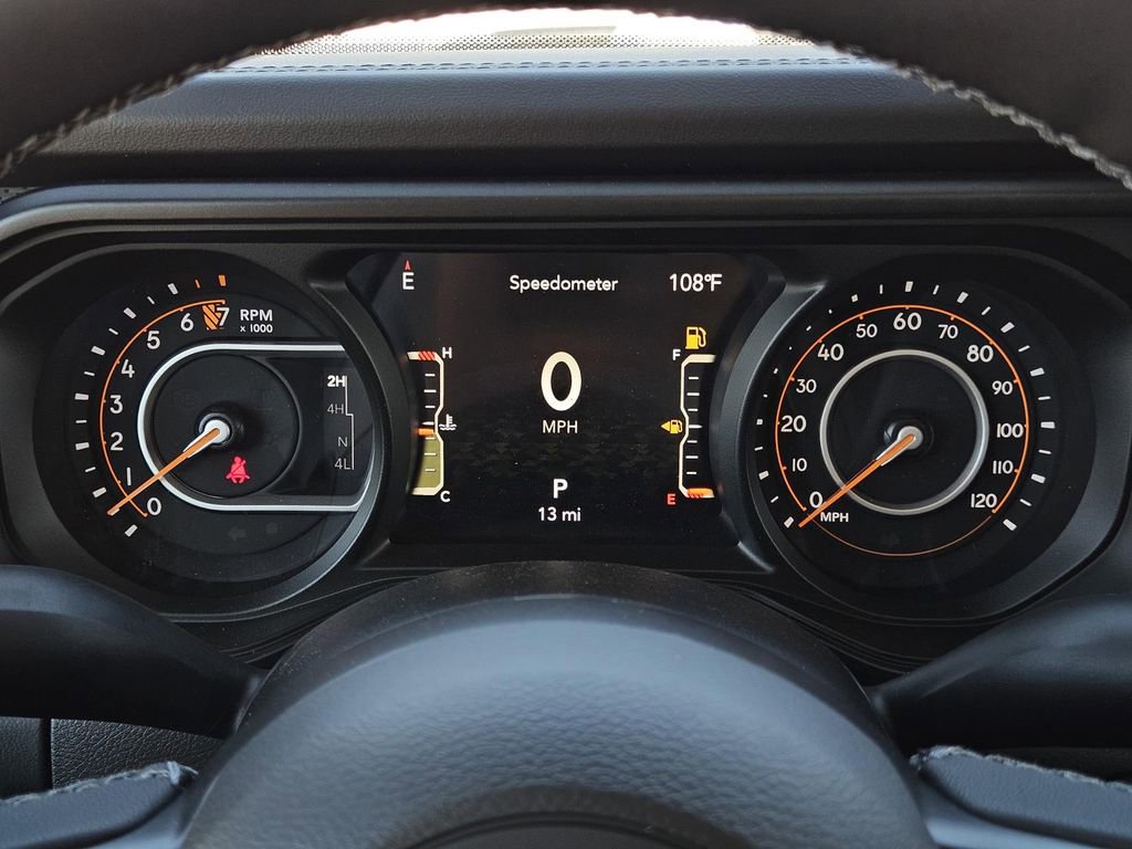 New 2025 Jeep Gladiator Rubicon w/ Convenience Group image 8